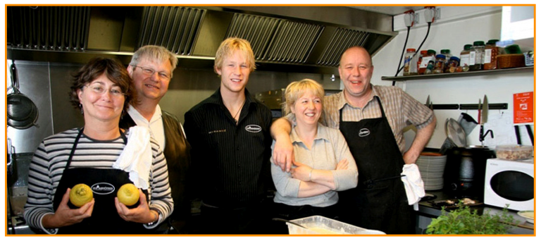 Humarhofnin Family